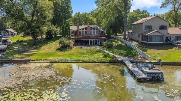 20782 S Lake Drive, Walkerton, IN 46574