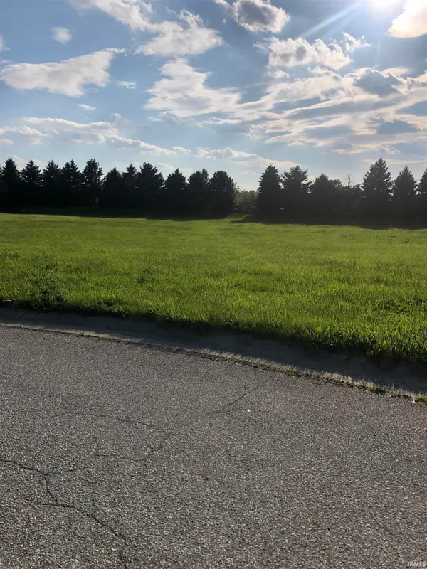 3059 Emerald Court, Kokomo, IN 46902