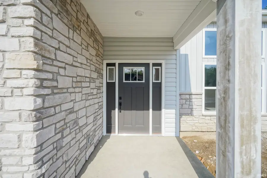 840 S Hoke Avenue, Frankfort, IN 46041 - Image #2