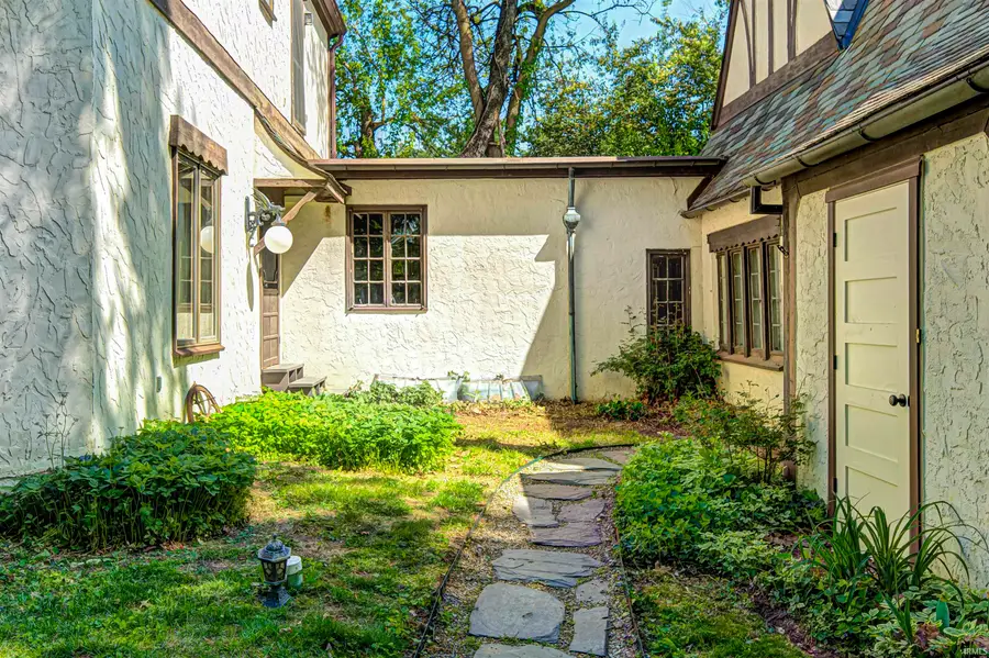 4302 Kessler Blvd North Drive, Indianapolis, IN 46220 - Image #2