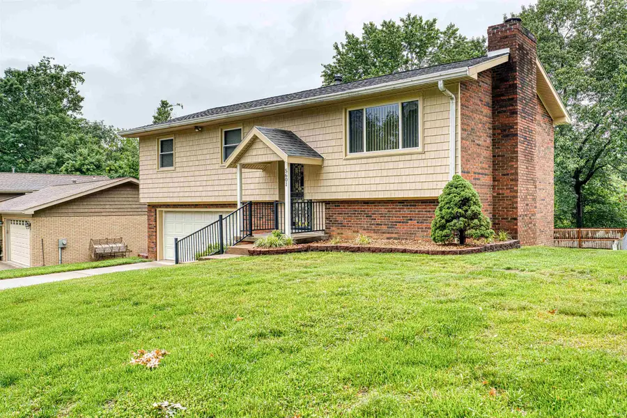 5601 West Haven Drive, Evansville, IN 47720 - Image #2