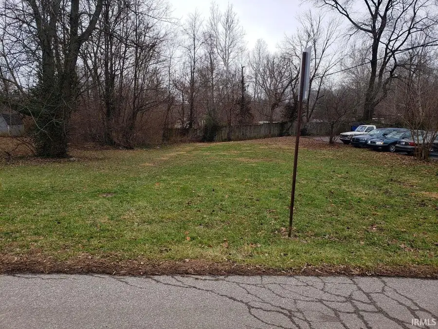 933 W Cascade Avenue, Bloomington, IN 47403 - Image #2