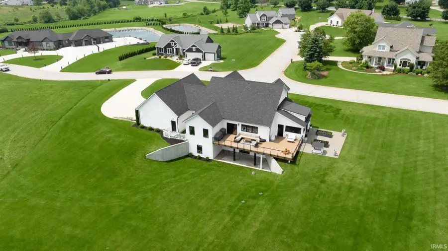 11306 Fishers Pond, Middlebury, IN 46540 - Image #3