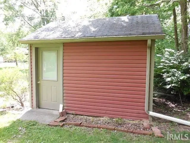 408 E Water Street, Centerville, IN 47330 - Image #3