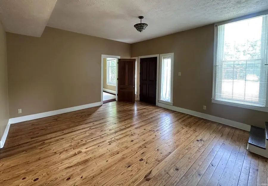 709 W Main Street, Ellettsville, IN 47429 - Image #3