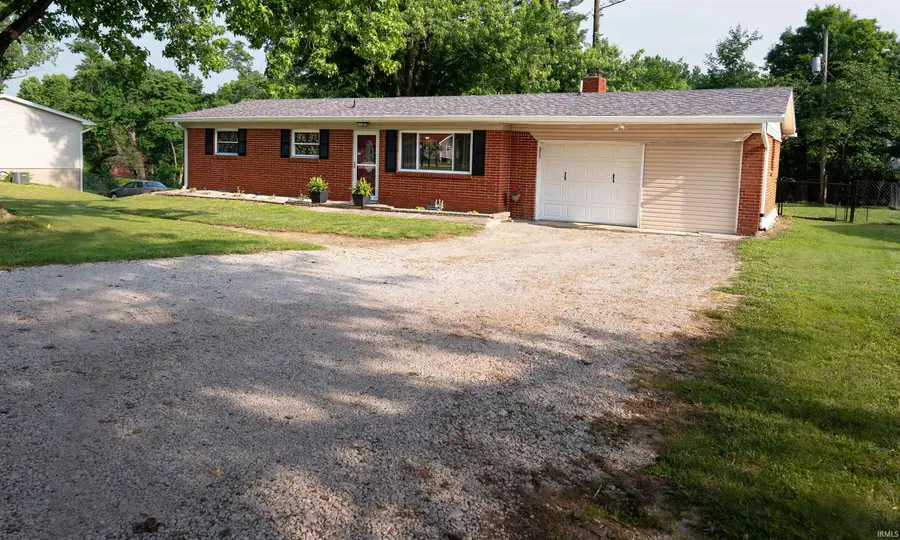 3945 W Walnut Leaf Drive, Bloomington, IN 47403 - Image #2