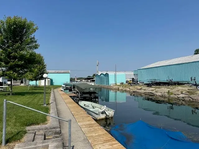 Clark's Landing Co Op 36, Hamilton, IN 46742 - Image #3