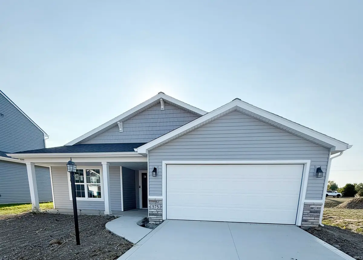 575 Lago Court, Fort Wayne, IN 46818 - #1