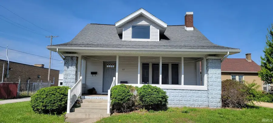 107 NE 2nd Street, Washington, IN 47501 - Image #2