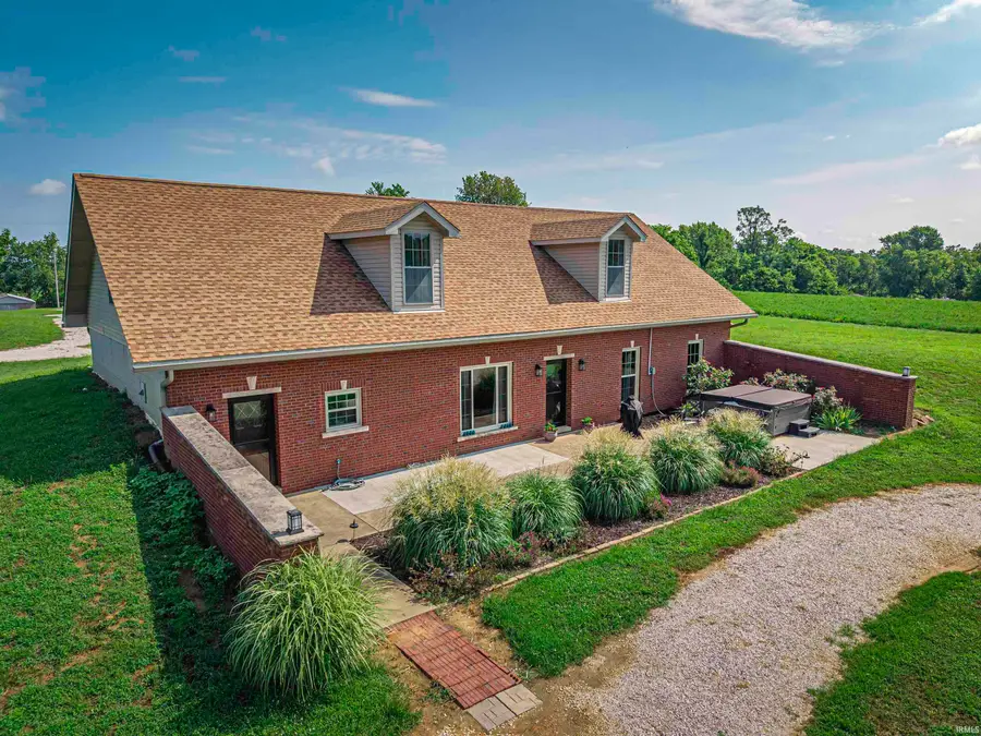 10083 W 565 S, Owensville, IN 47665 - Image #2