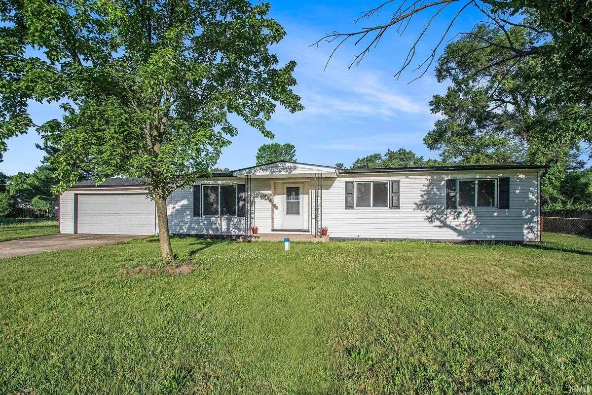 56435 Eastlea Drive, South Bend, IN 46619 - Image #1