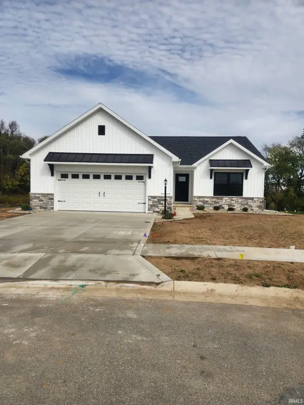 2554 Timberstone Drive East, Elkhart, IN 46516