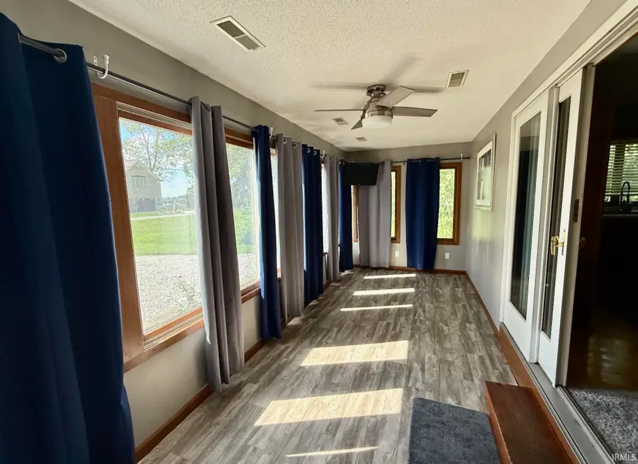 1074 Chapman Lake Drive, Warsaw, IN 46582 - Image #3