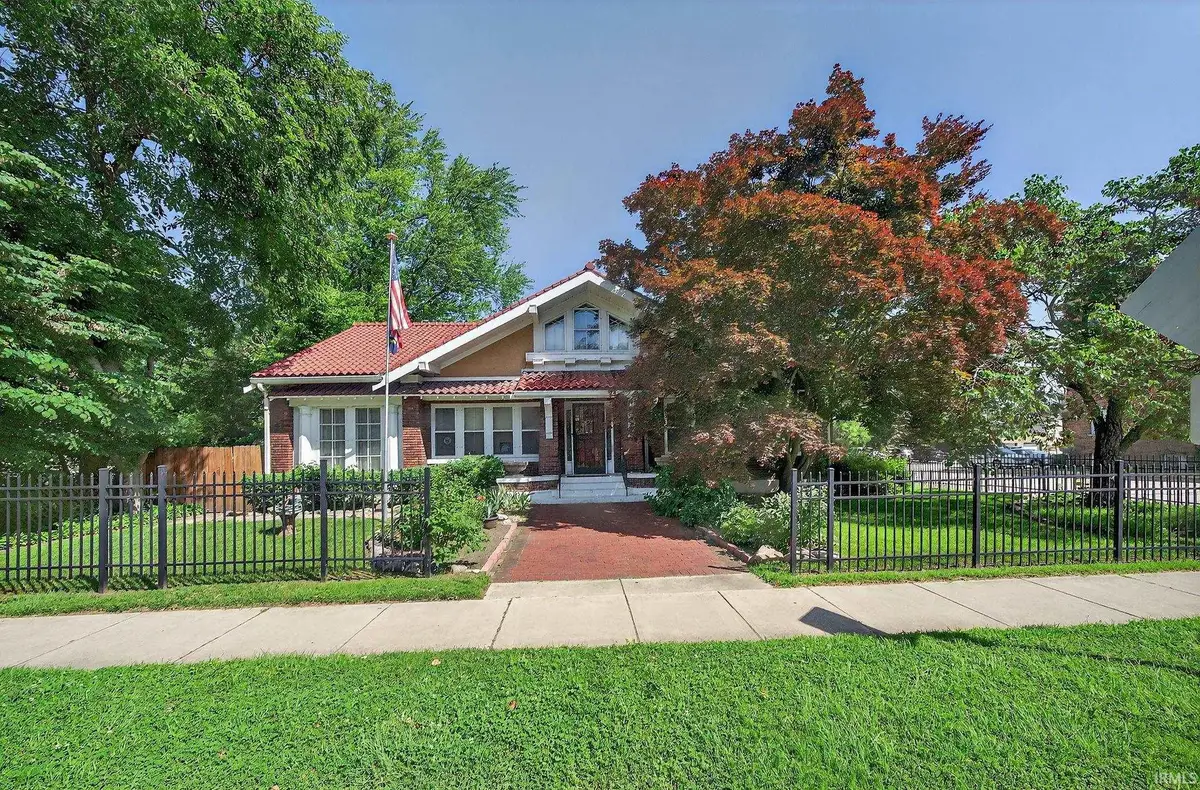 302 W Jackson Boulevard, Elkhart, IN 46516 - Image #1