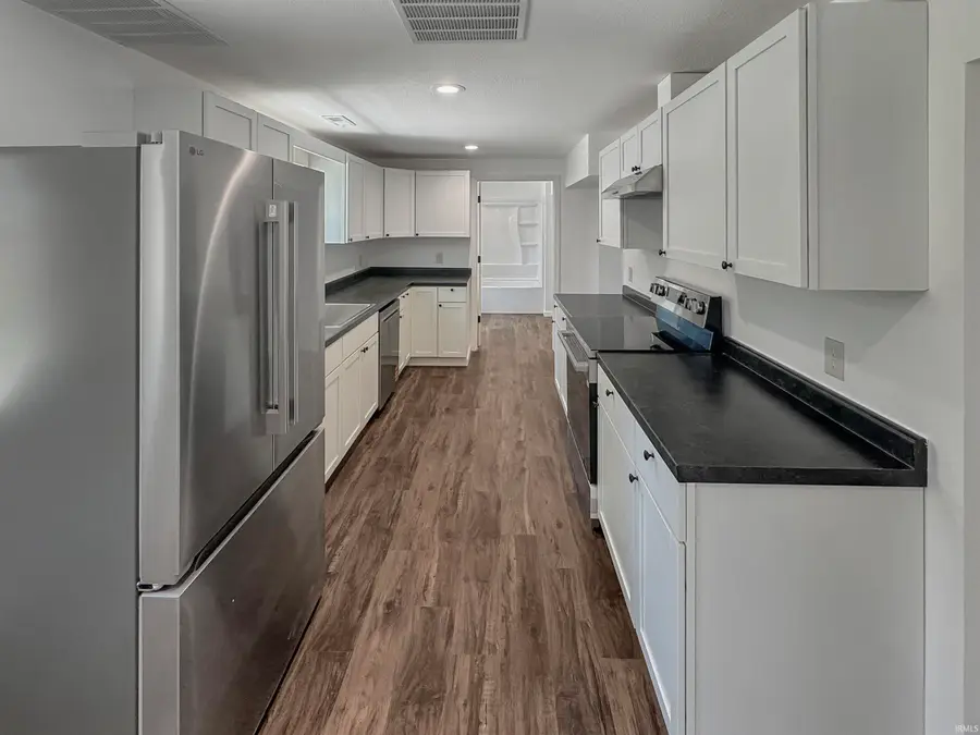 407 S Eighth Street, Boonville, IN 47601 - Image #3