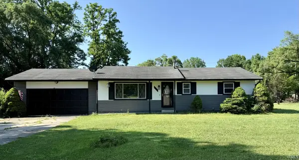 18460 Brewster Drive, Bristol, IN 46507