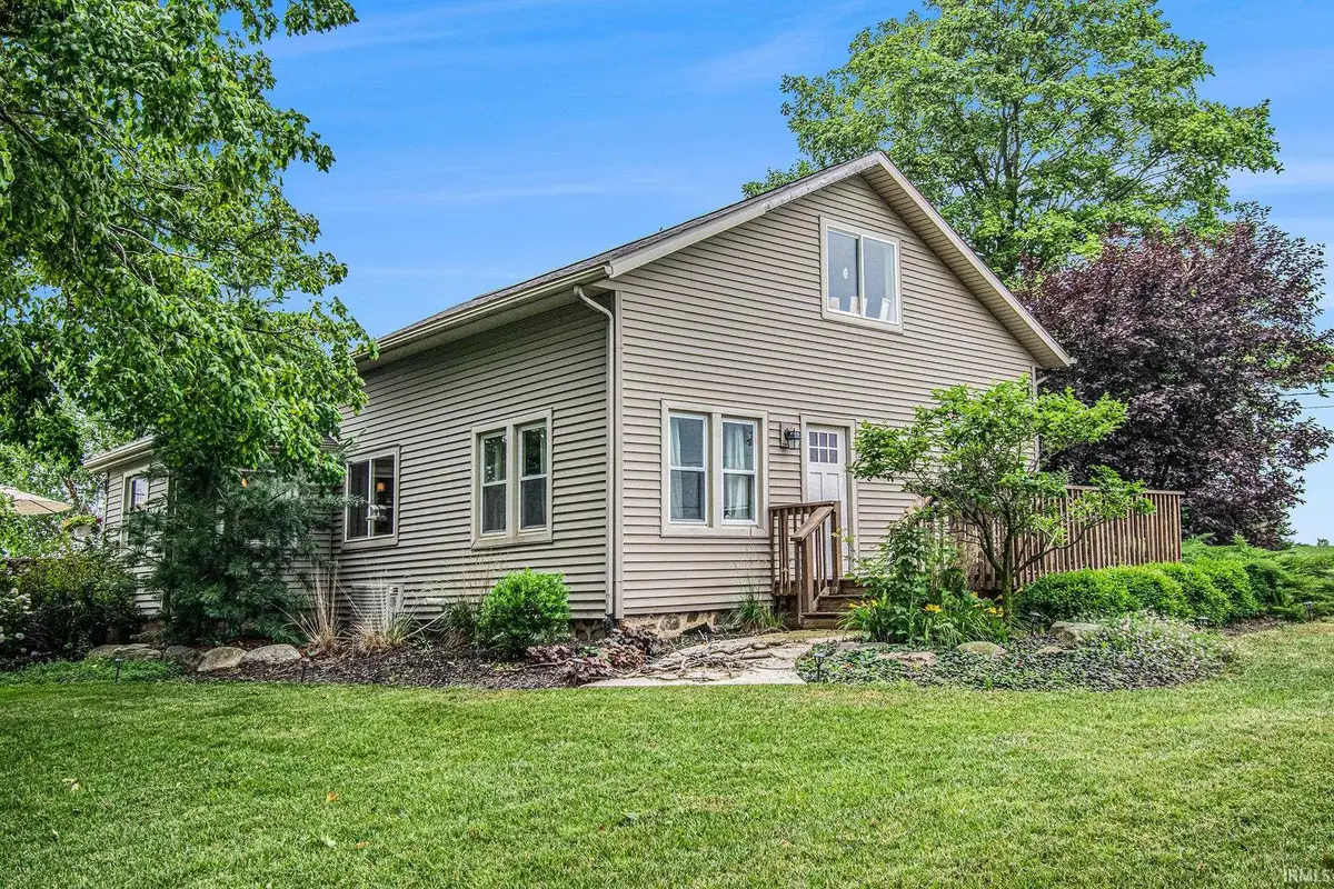 2701 E 700 N Road, Leesburg, IN 46538 - Image #1