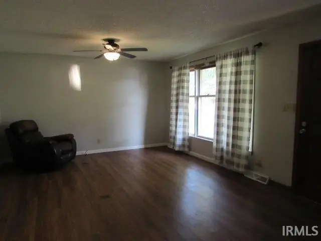 405 Washington Avenue, Mount Vernon, IN 47620 - Image #3