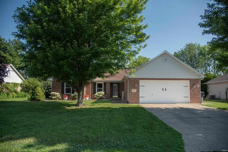 7912 W Kennedy Parkway, Yorktown, IN 47396 - Image #2