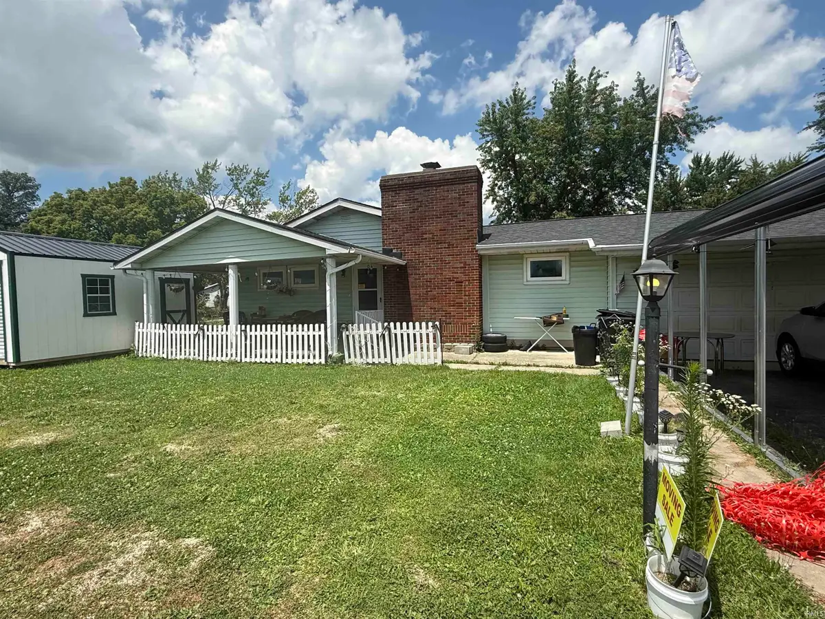 100 Ivy Lane, Hartford City, IN 47348 - #1