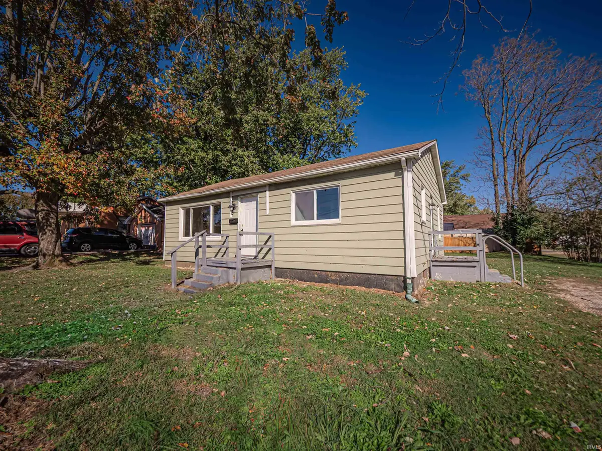 305 Brown Street, Mount Vernon, IN 47620 - Image #1