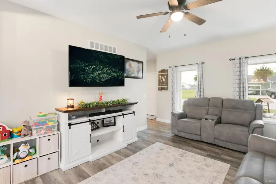 54795 Winding River Drive, Middlebury, IN 46540 - Image #3