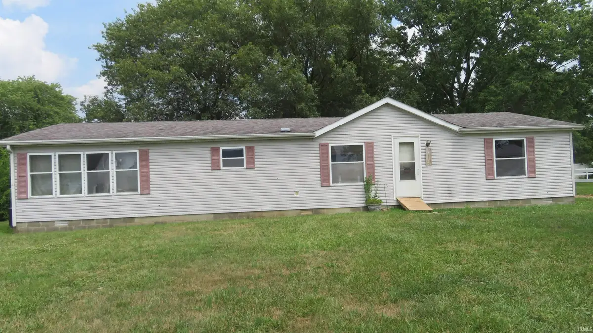 614 Carol Drive, Walton, IN 46994 - Image #1