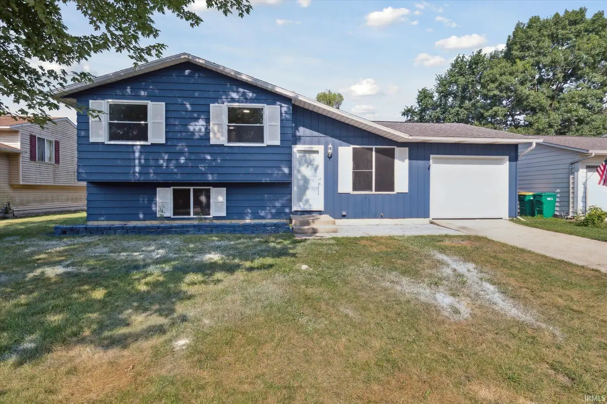 1529 Hampton Court, Mishawaka, IN 46544 - Image #1