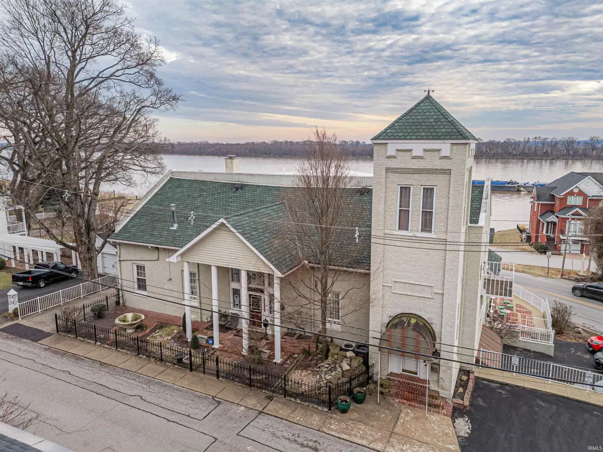 101 E Jennings Street #E, Newburgh, IN 47630 - Image #1