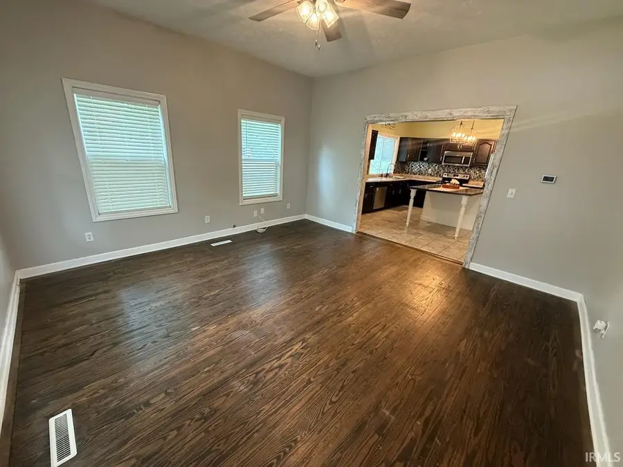 508 N Main Street, Patoka, IN 47666 - Image #2