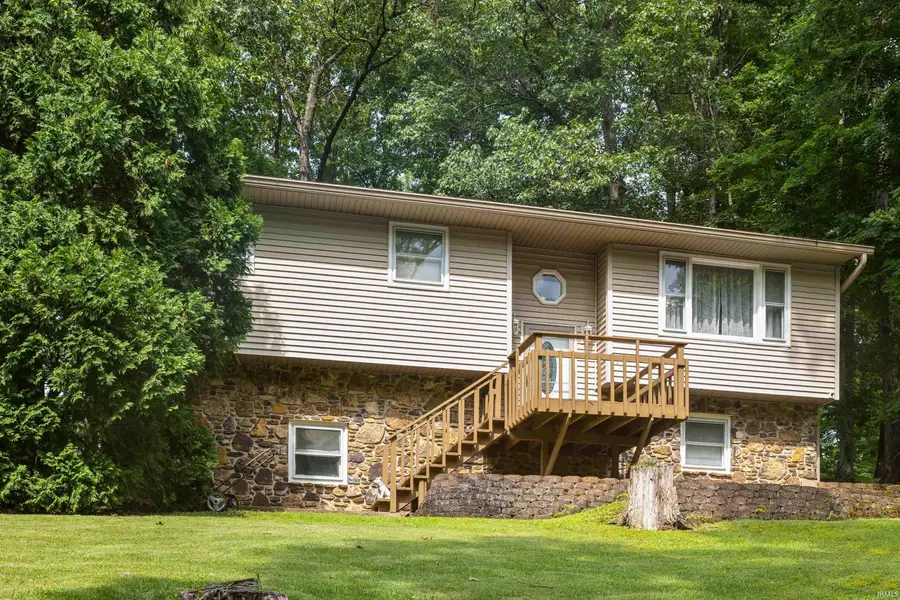 374 Briarwood Lane, Bedford, IN 47421 - Image #2