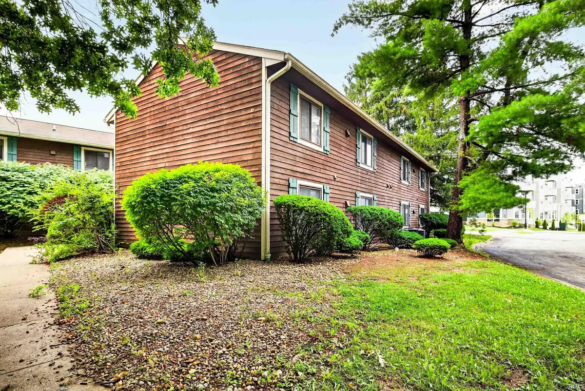 334 S Wilmington Court, Bloomington, IN 47401 - Image #1