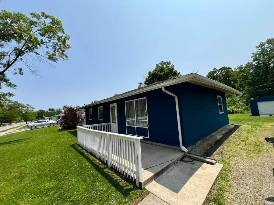 1104 Larch Lane, Fort Wayne, IN 46825 - Image #2