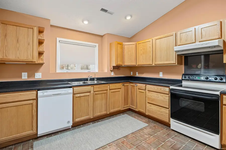 1050 Edgerton Street, West Lafayette, IN 47906 - Image #3