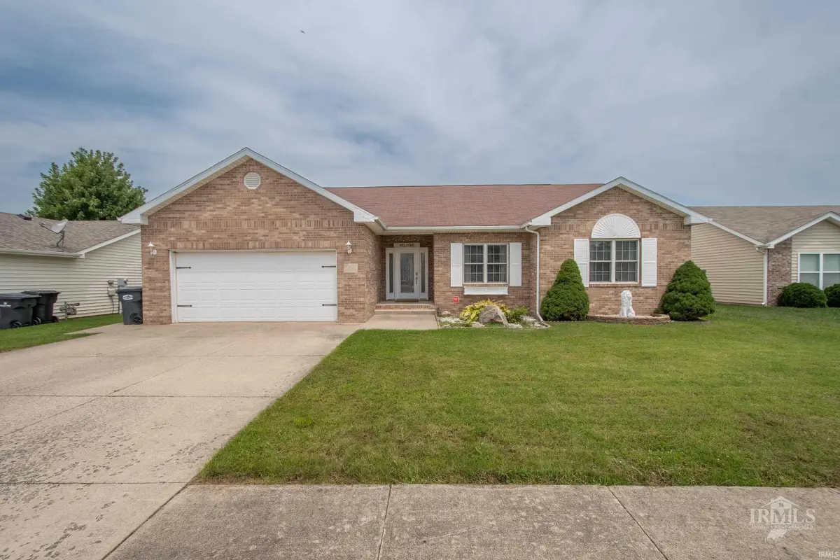 7816 W Frankie Lane, Yorktown, IN 47396 - Image #1