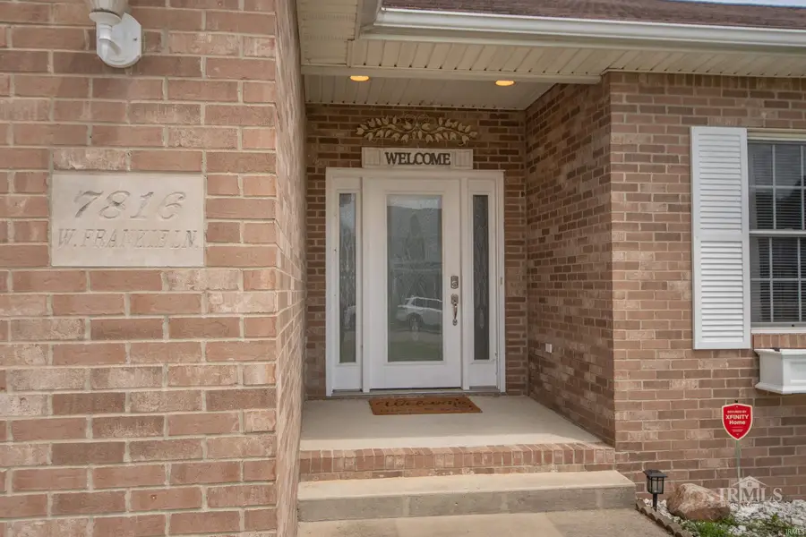 7816 W Frankie Lane, Yorktown, IN 47396 - Image #3