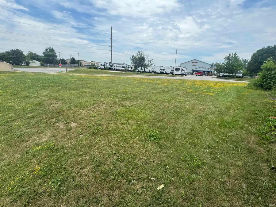 1607 Billy Drive, Fort Wayne, IN 46825 - Image #2