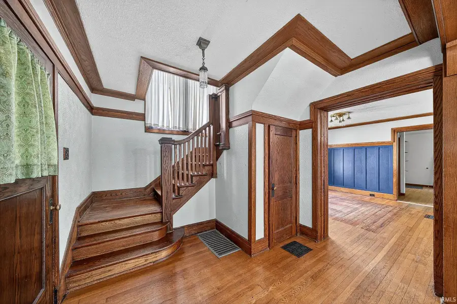 1040 Woodward Avenue, South Bend, IN 46616 - Image #2