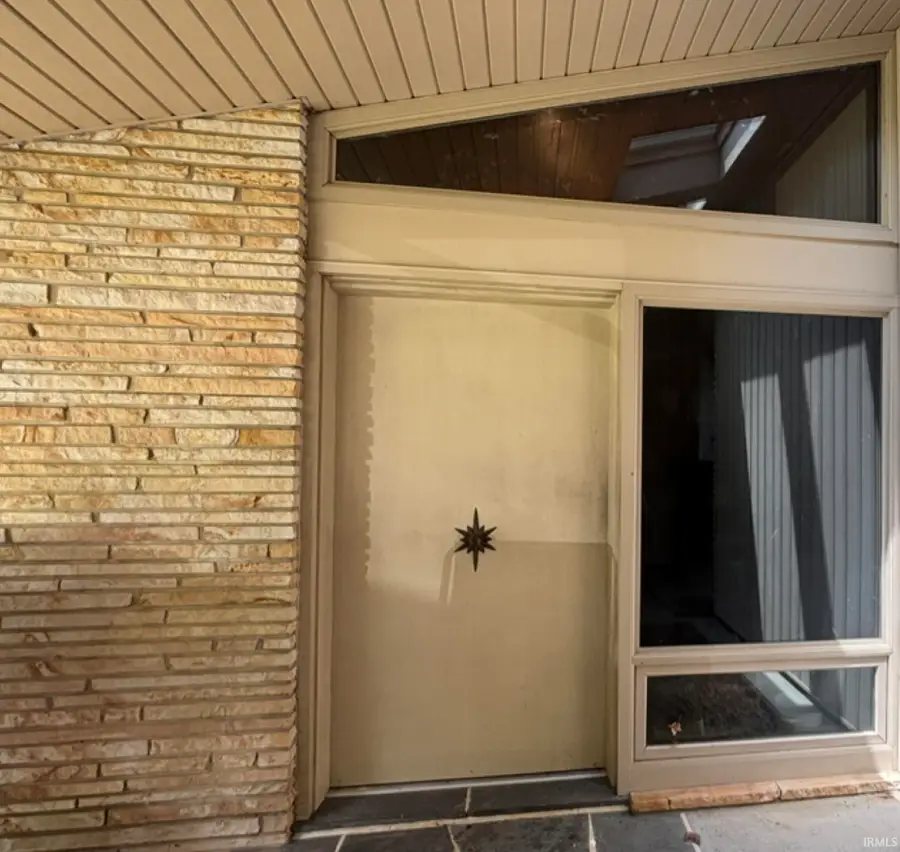 414 W Riverwood Drive, Petersburg, IN 47567 - Image #3