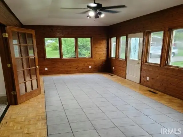 329 W Washington Street, Dunkirk, IN 47336 - Image #3