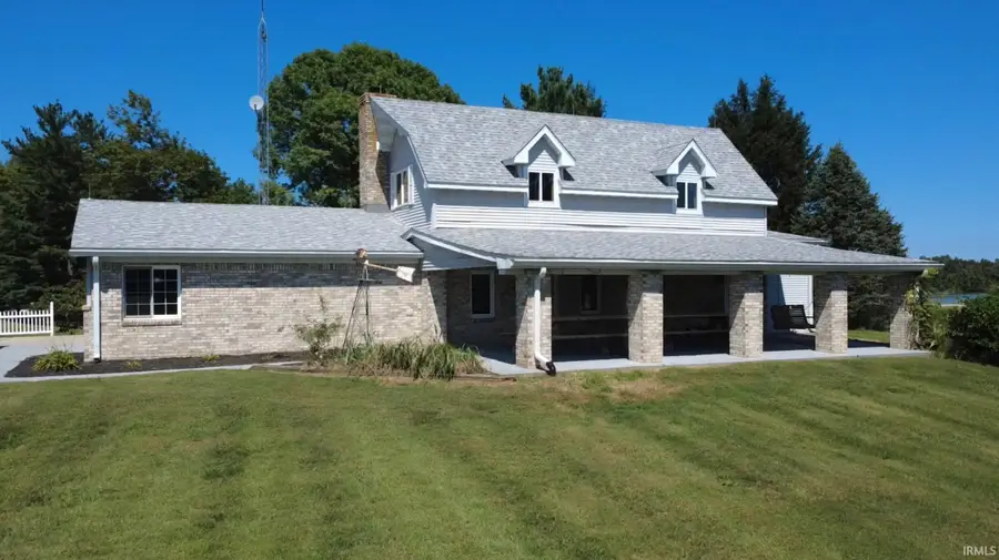 11943 Hopkins Lane, Loogootee, IN 47553 - Image #2