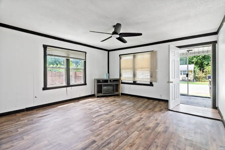 1017 S Park Avenue, Marion, IN 46953 - Image #2