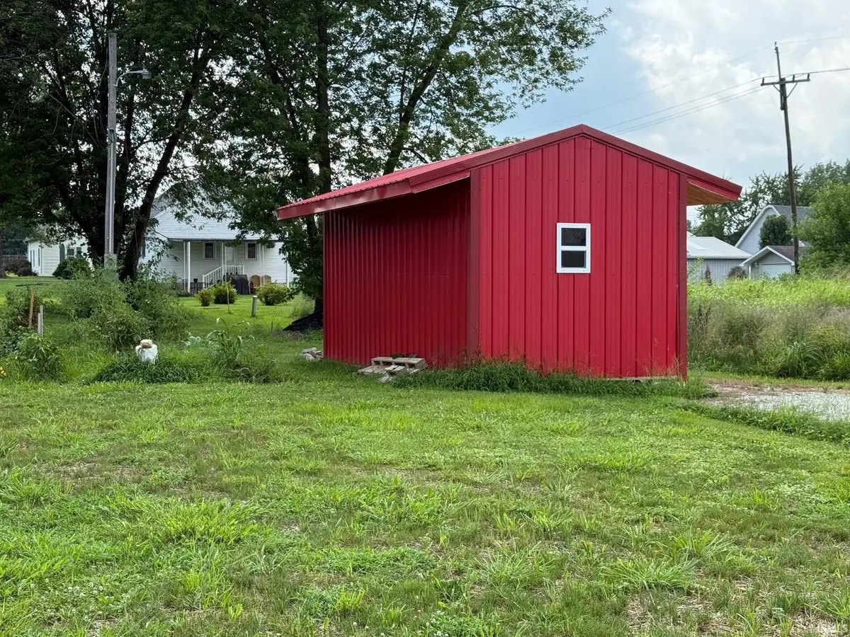 2 Nw 8th Street, Linton, IN 47441 - Image #1