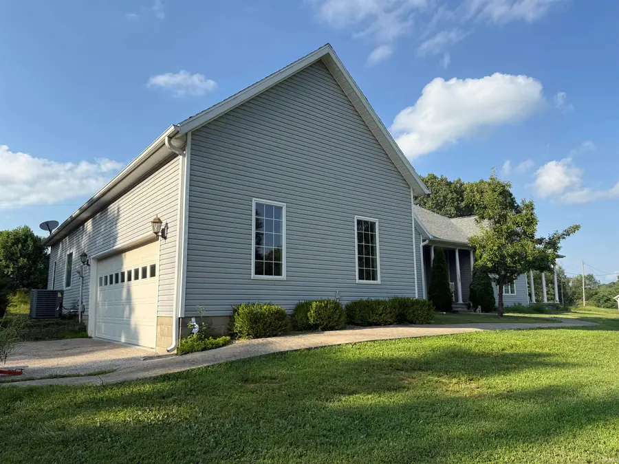 460 Kentucky Hollow Rd, Bedford, IN 47421 - Image #3