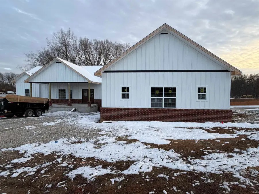 107 Stone Crest Drive, Bedford, IN 47421 - Image #3