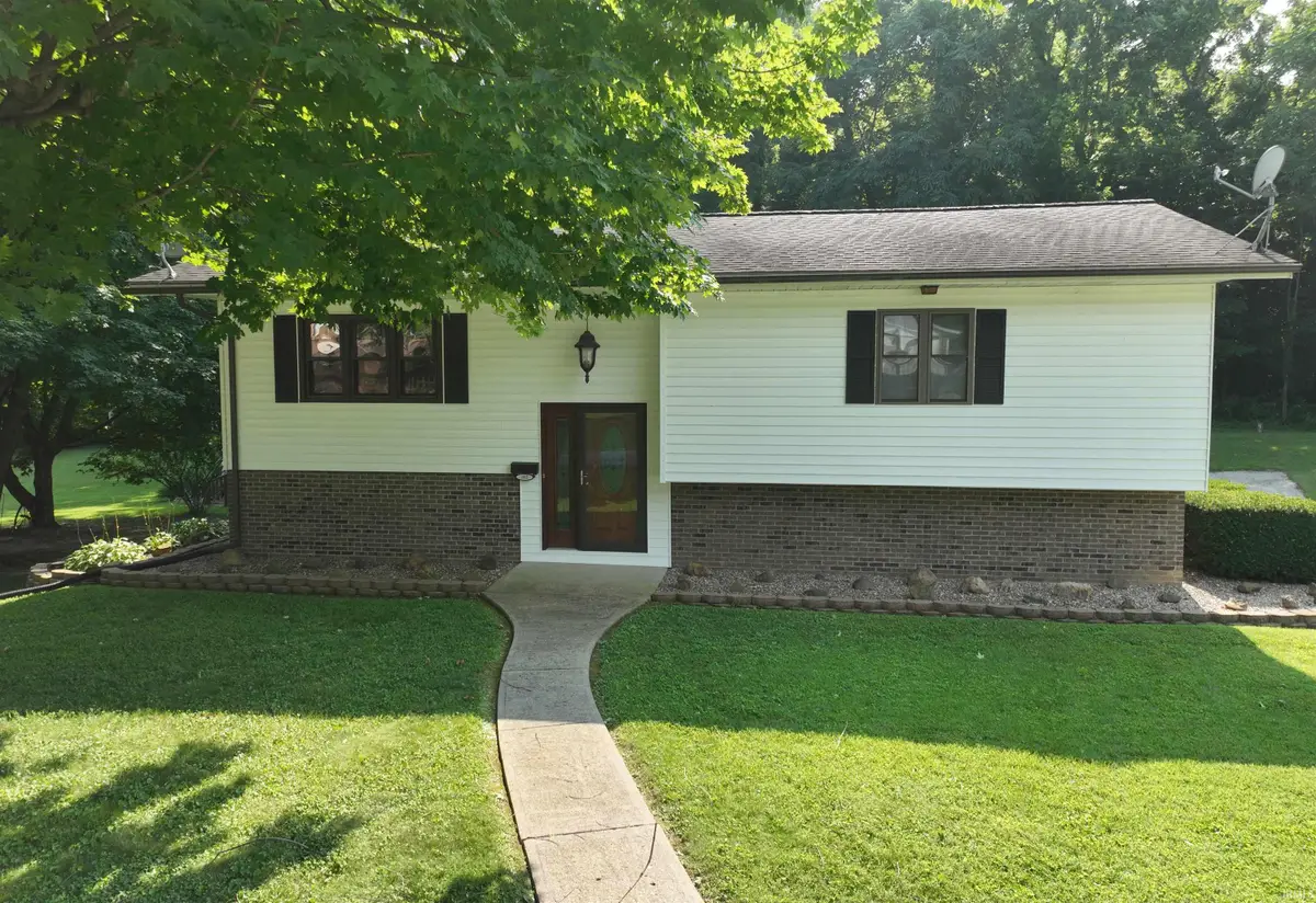 102 Jack Court, Odon, IN 47562 - Image #1