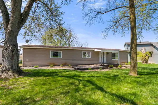 7329 Butt Road, Fort Wayne, IN 46818