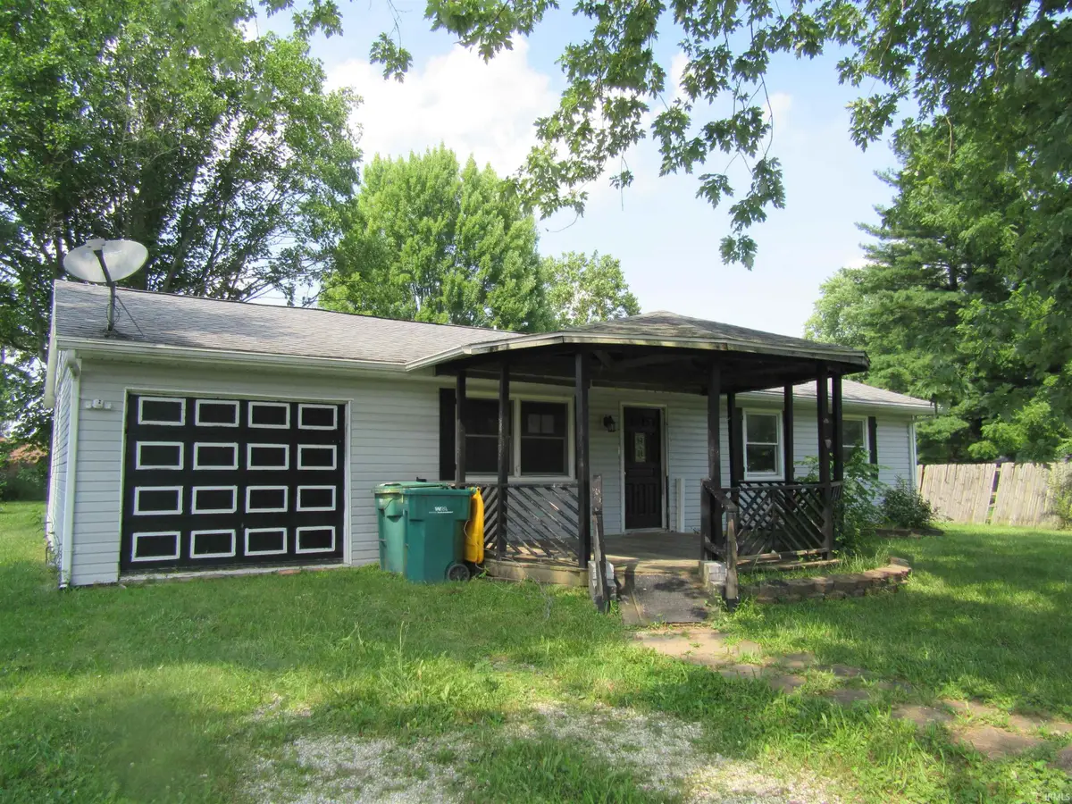 128 W High Street, Greentown, IN 46936 - #1