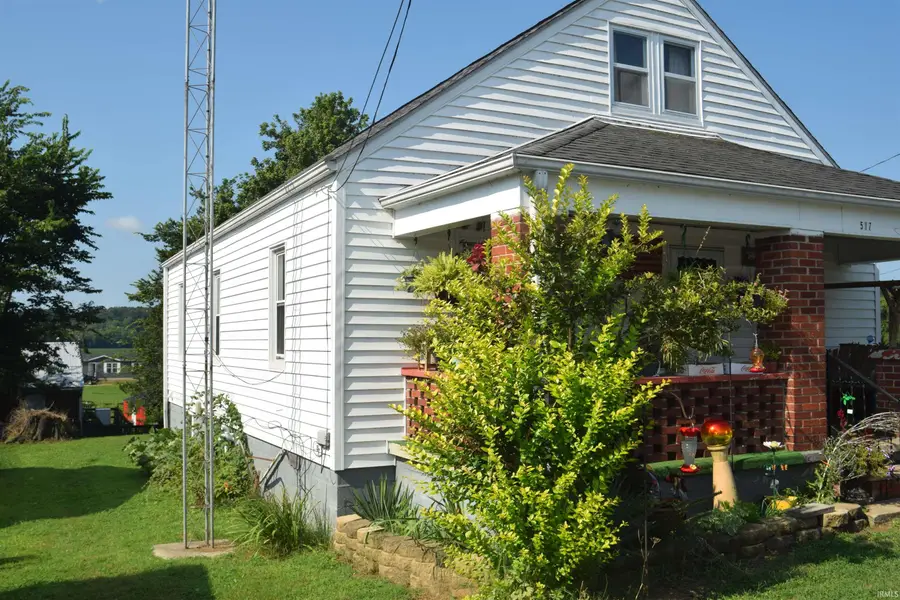 517 Stephens Street, Shoals, IN 47581 - Image #2