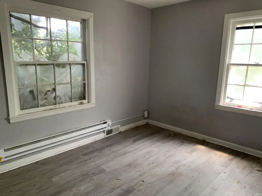 55175 Moss Road, South Bend, IN 46628 - Image #3